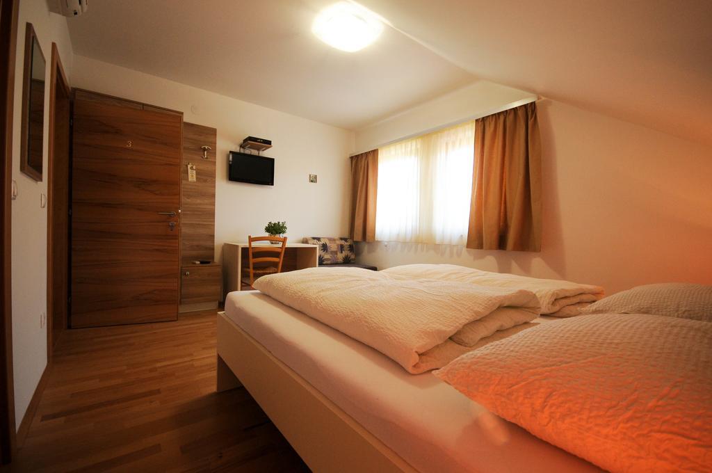 Rooms Jana Slunj Exterior foto